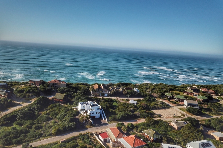 0 Bedroom Property for Sale in Paradise Beach Eastern Cape